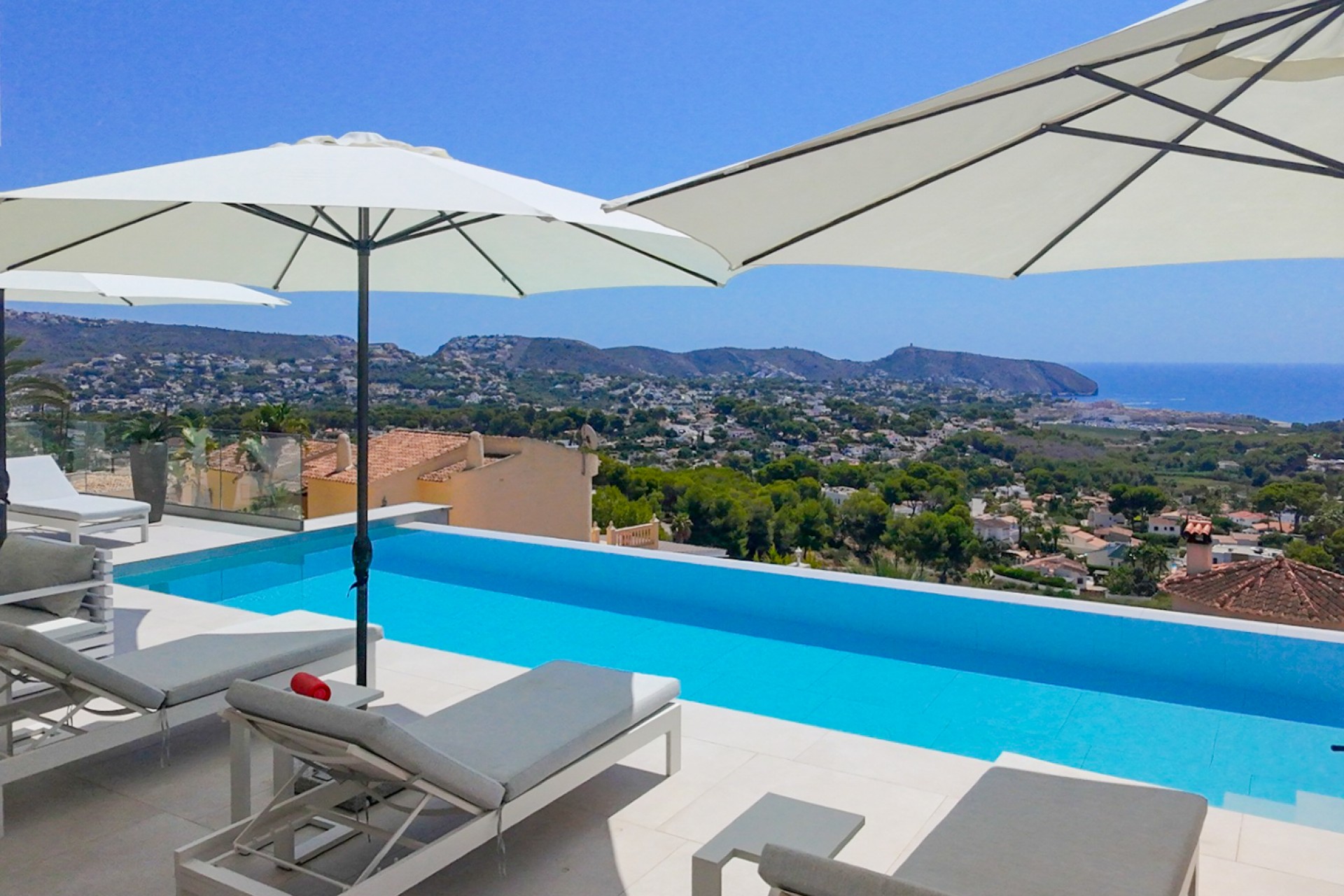 Te koop - Villa -
Moraira