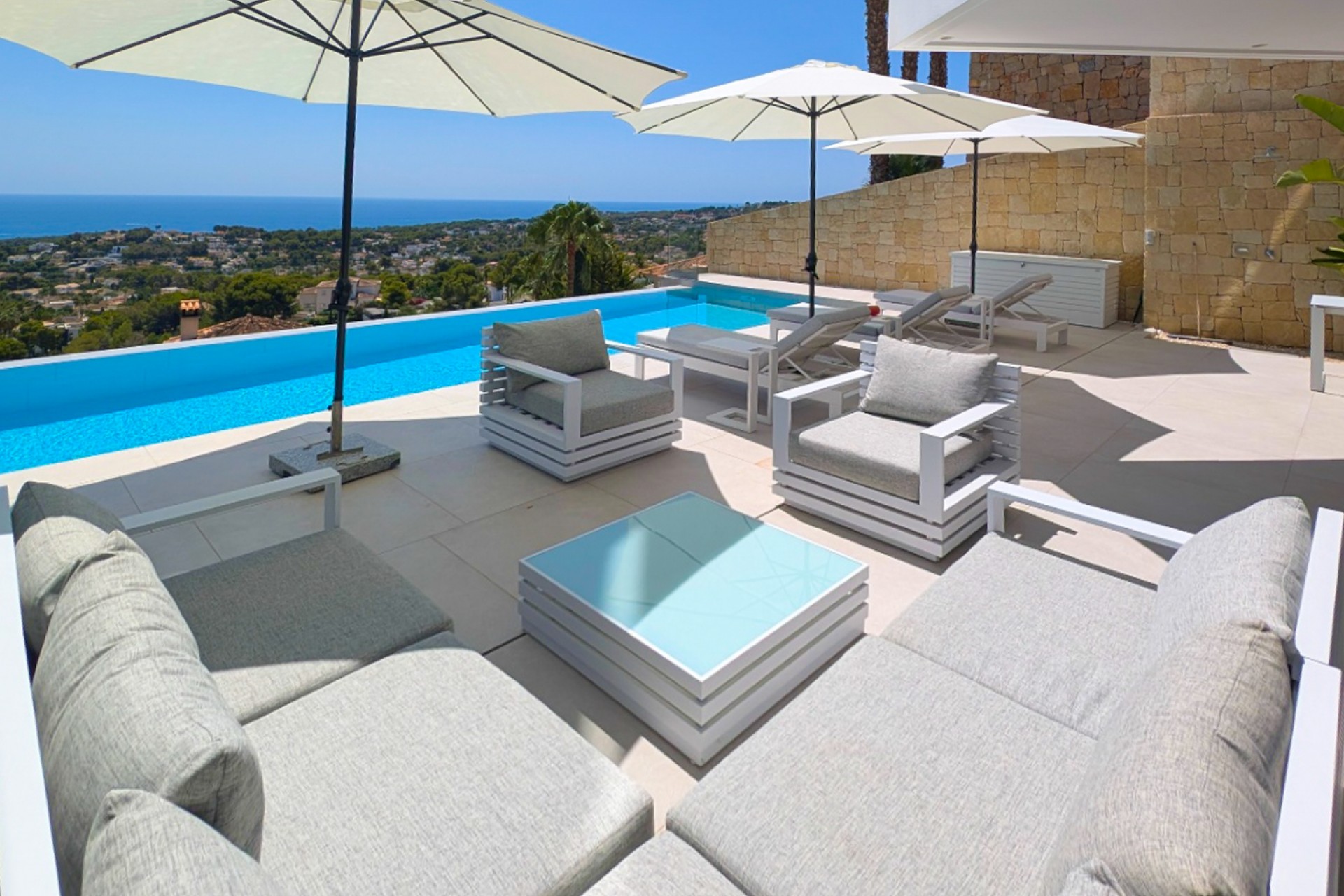 Te koop - Villa -
Moraira