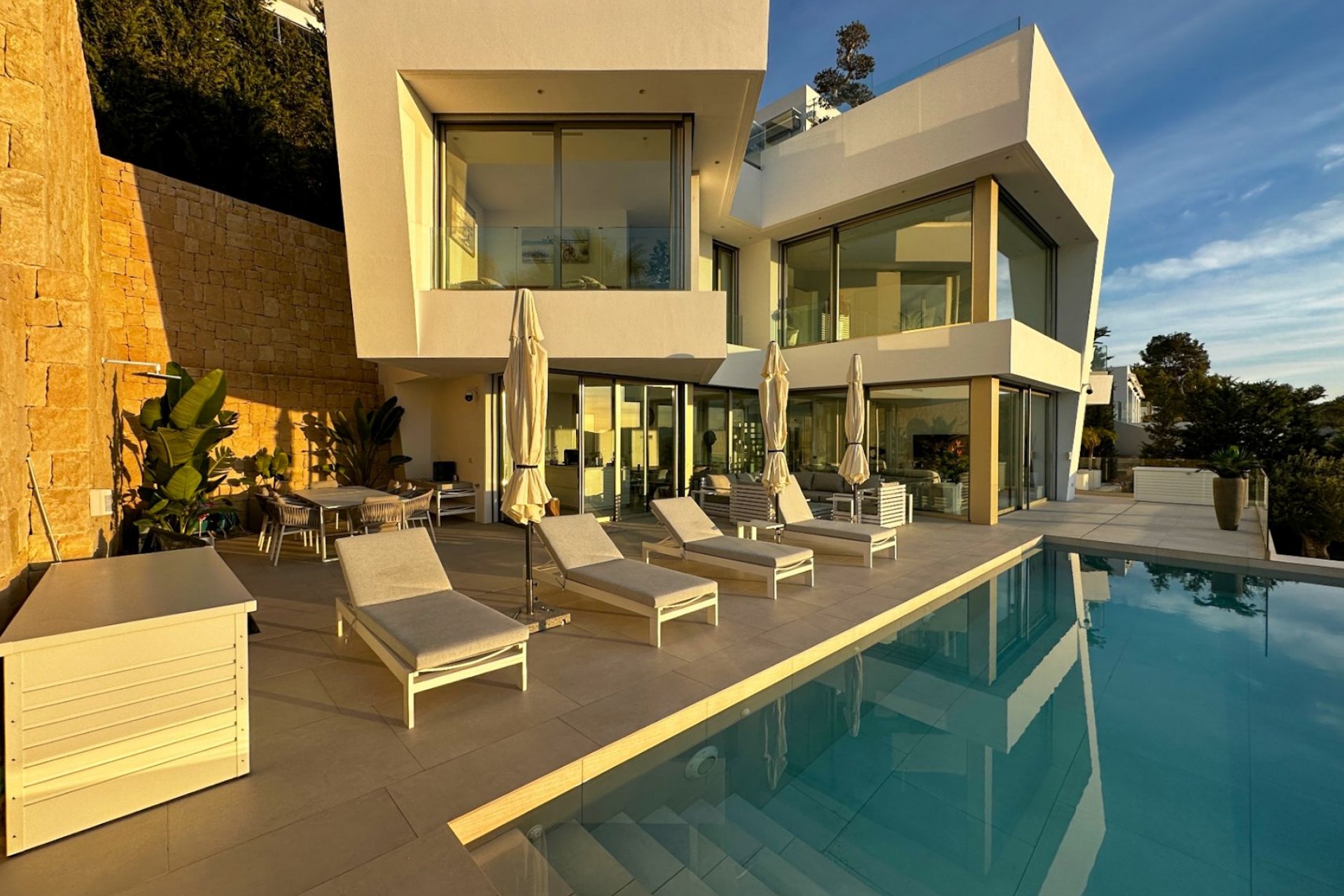 Te koop - Villa -
Moraira