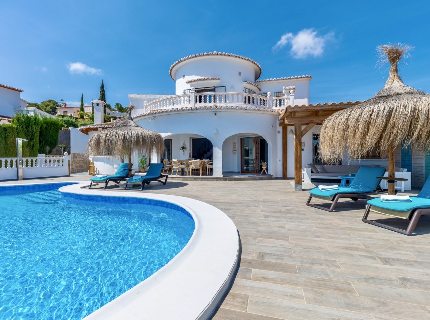Te koop - Villa -
Moraira