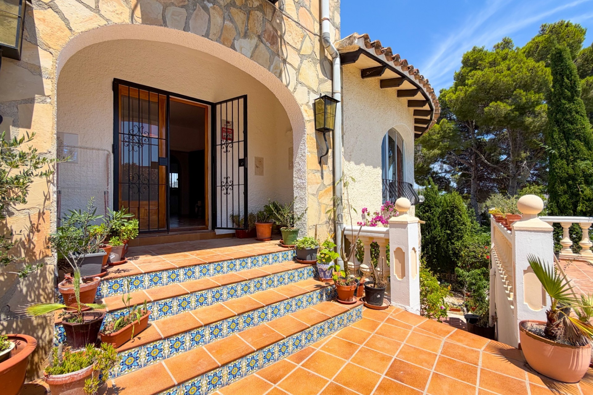 Te koop - Villa -
Moraira