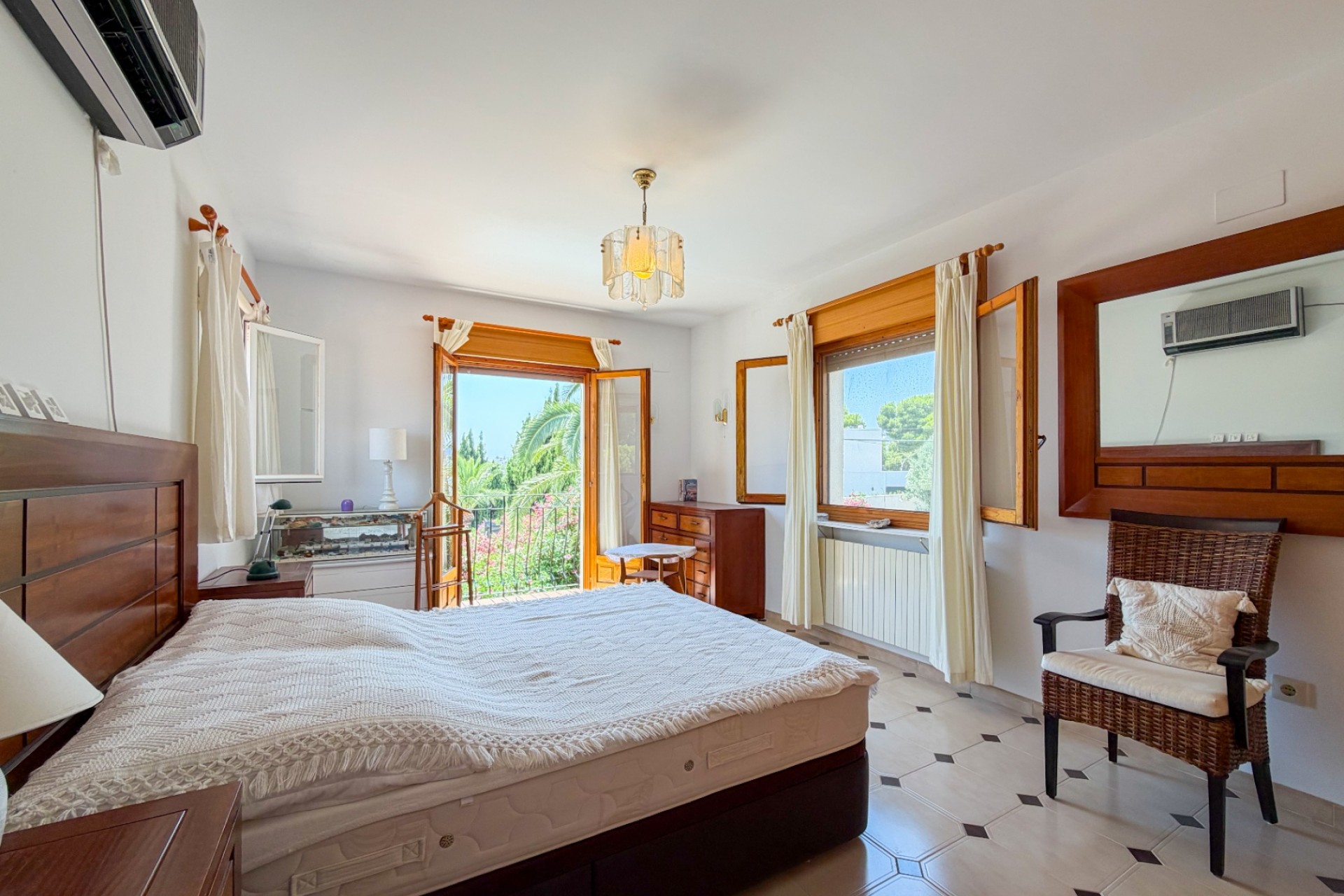 Te koop - Villa -
Moraira