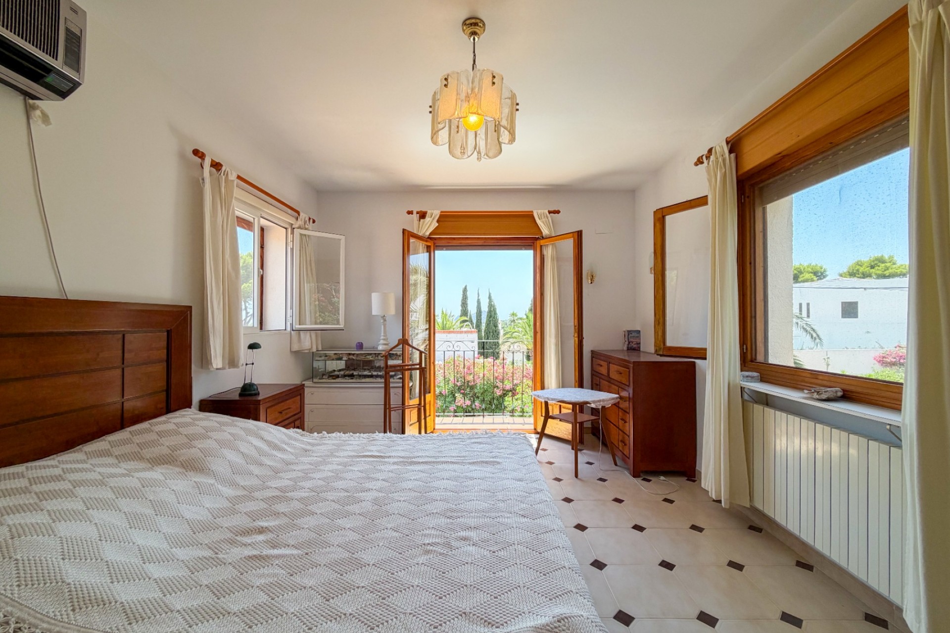 Te koop - Villa -
Moraira