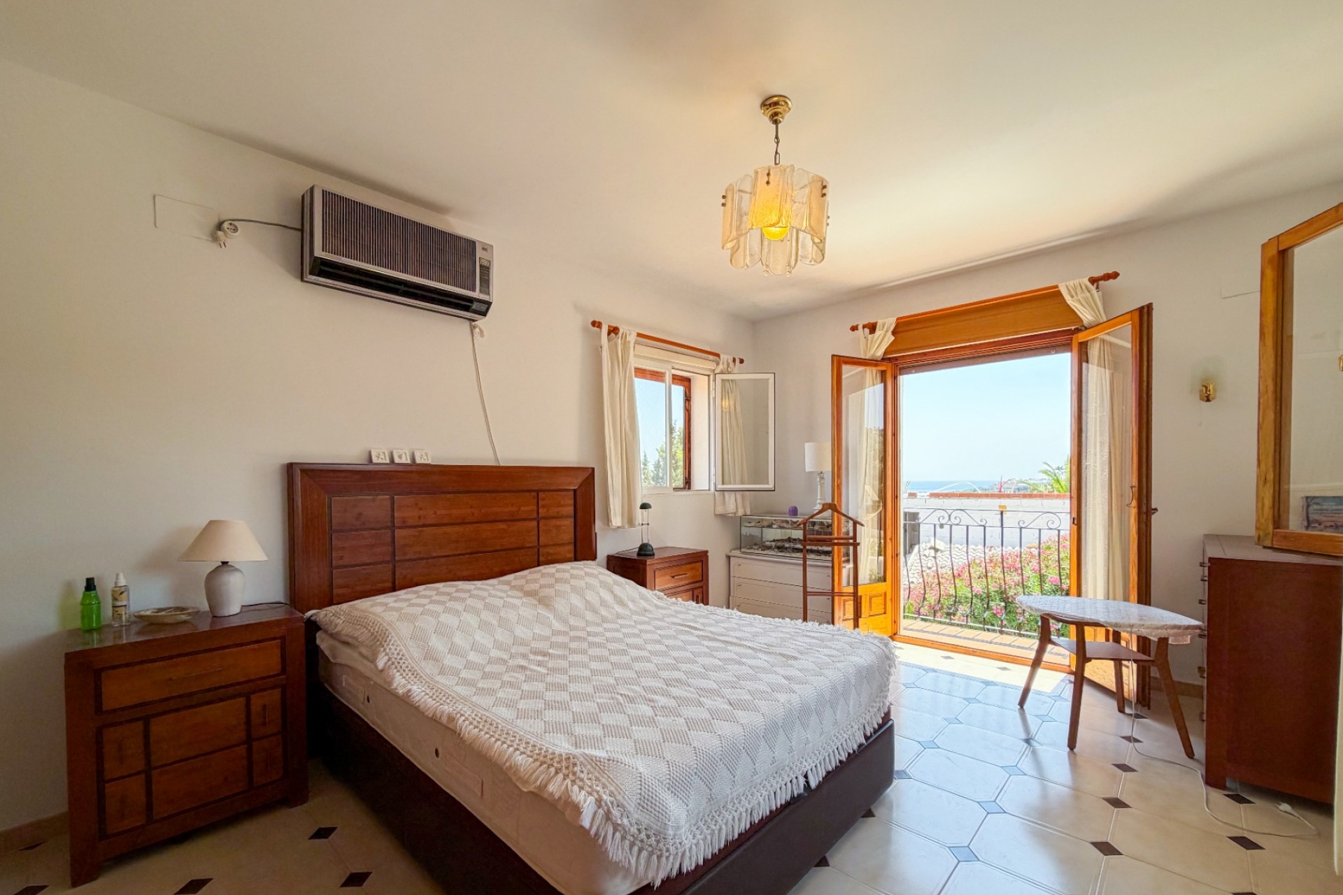 Te koop - Villa -
Moraira