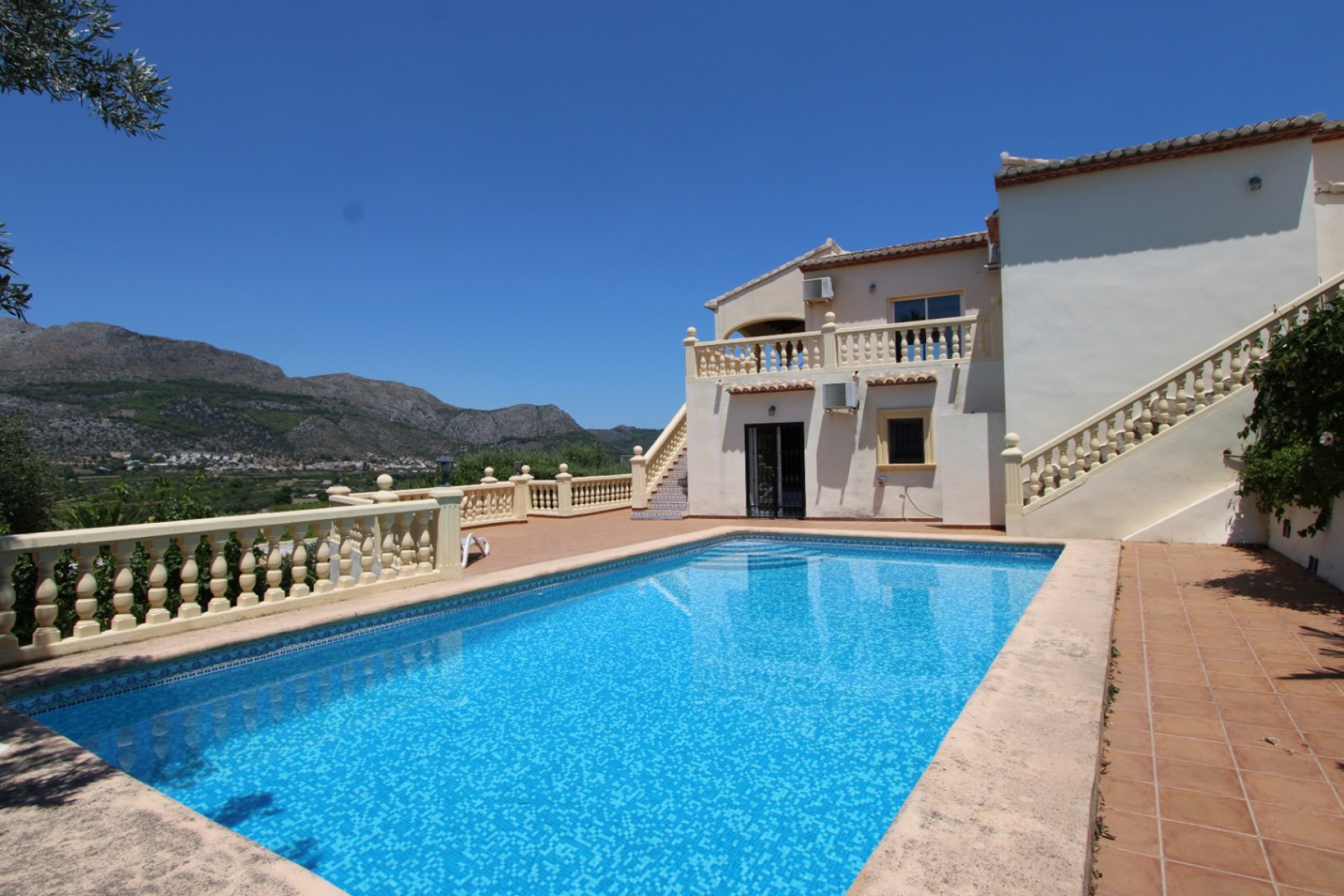 Te koop - Villa -
Orba