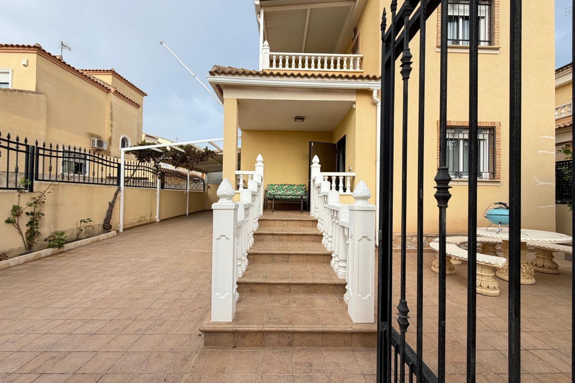 Te koop - Villa -
Orihuela Costa - Lomas de Don Juan