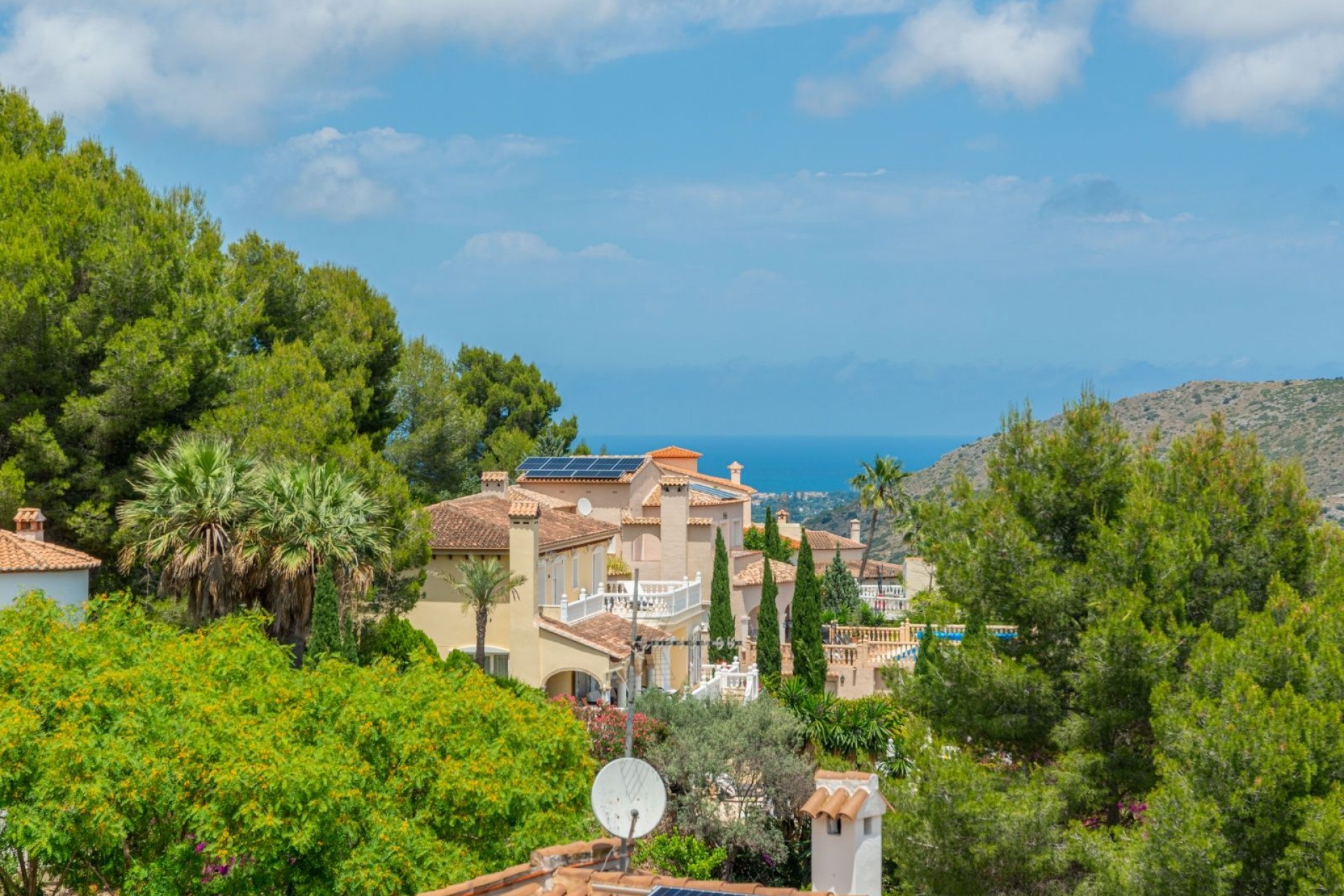 Te koop - Villa -
Pedreguer - La Sella