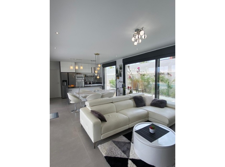 Te koop - Villa -
Polop