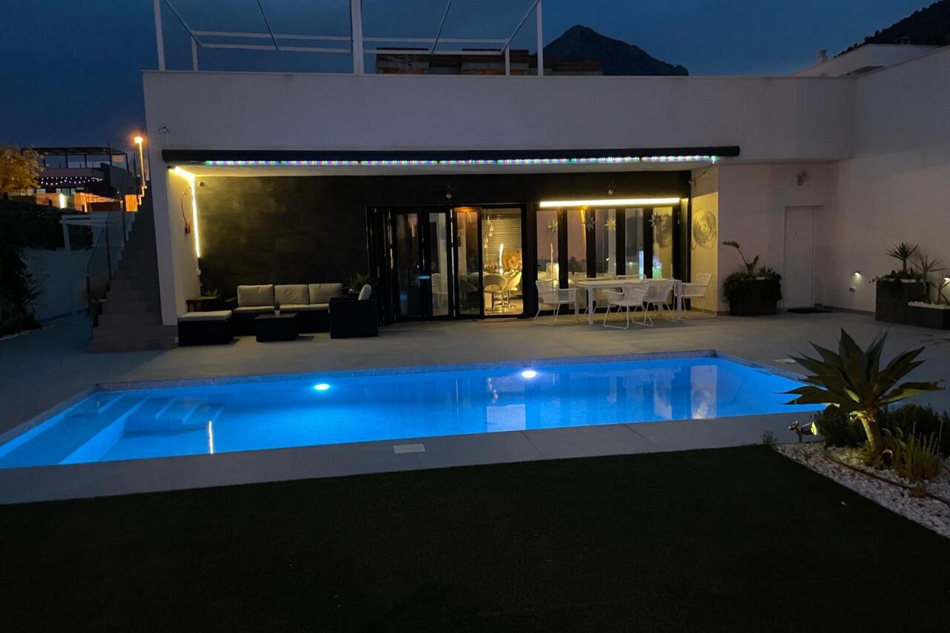 Te koop - Villa -
Polop
