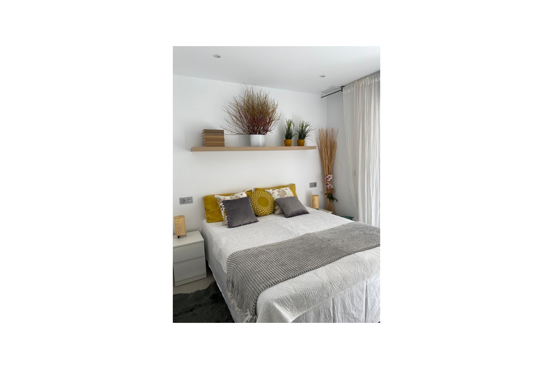 Te koop - Villa -
Polop