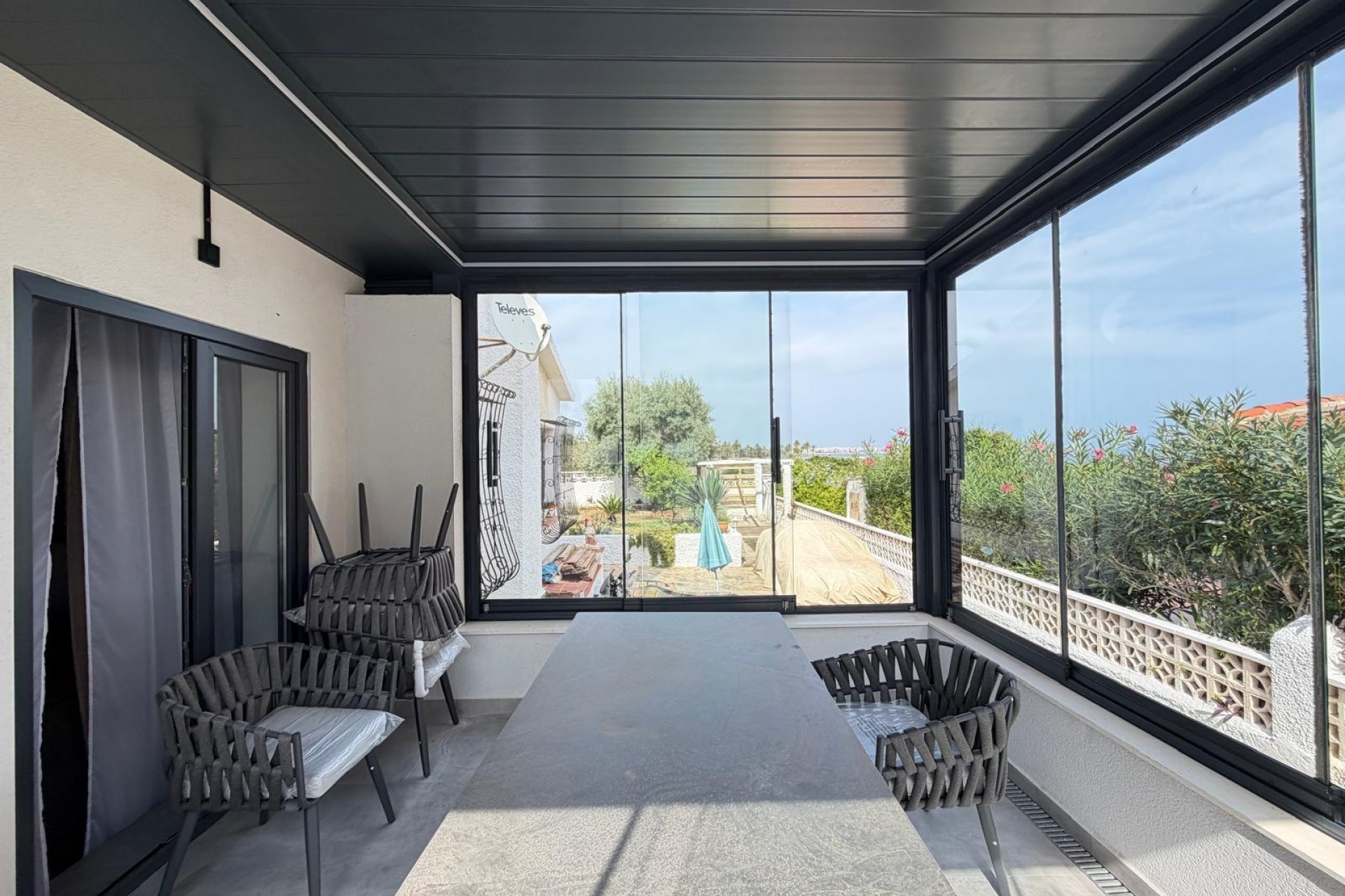 Te koop - Villa -
Torrevieja - Punta Prima