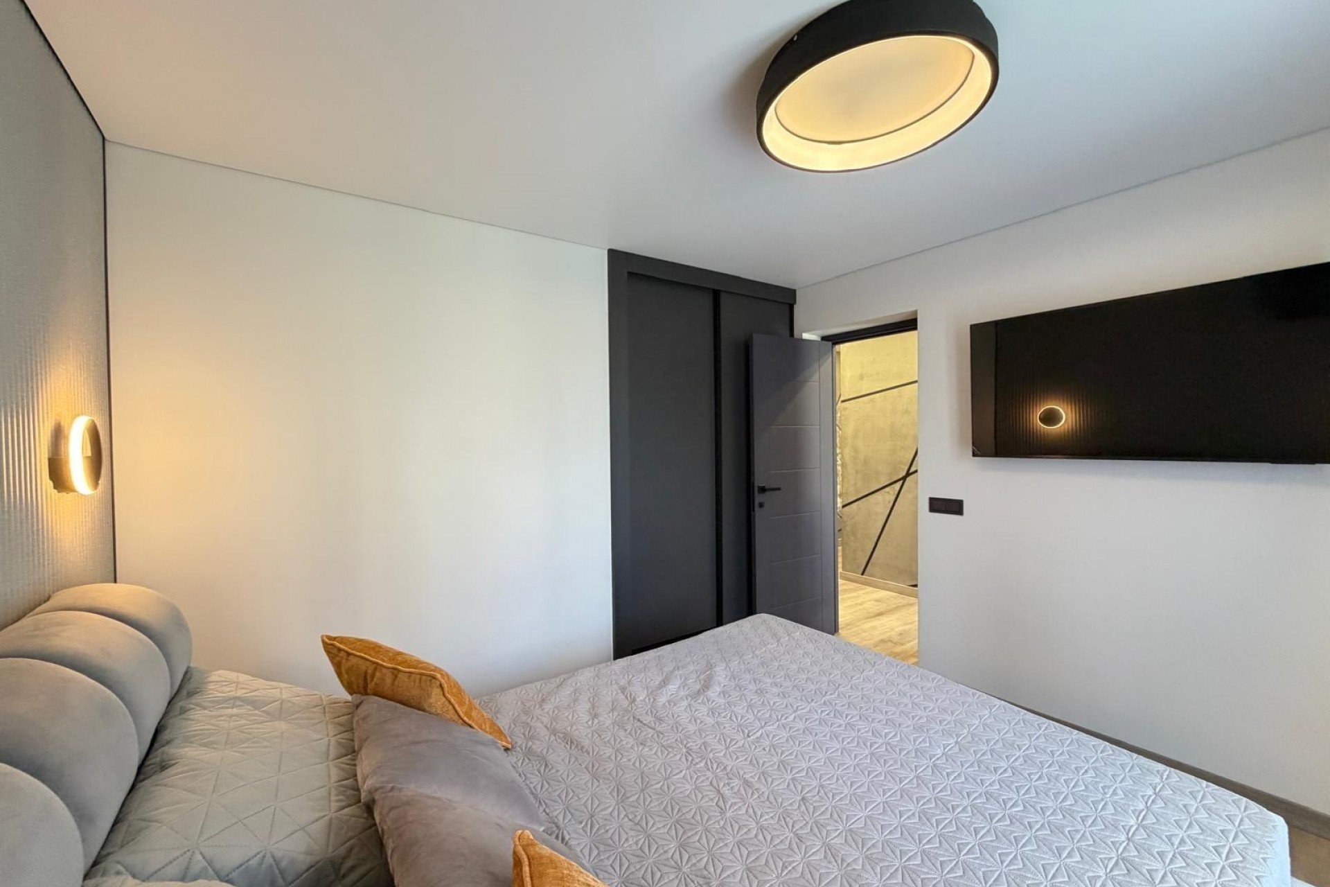 Te koop - Villa -
Torrevieja - Punta Prima