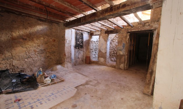Townhouse - Sale - Sagra -
                Sagra
