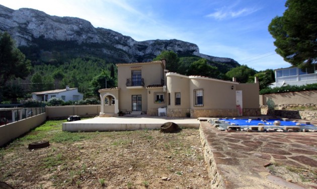 Villa - A Vendre - Denia - Montgo