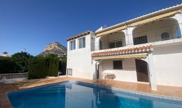 Villa - A Vendre - Javea -
                Javea