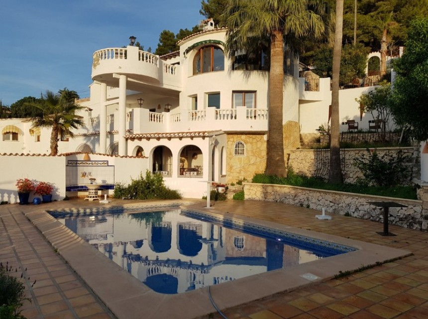 Villa For Sale in Benissa, Alicante