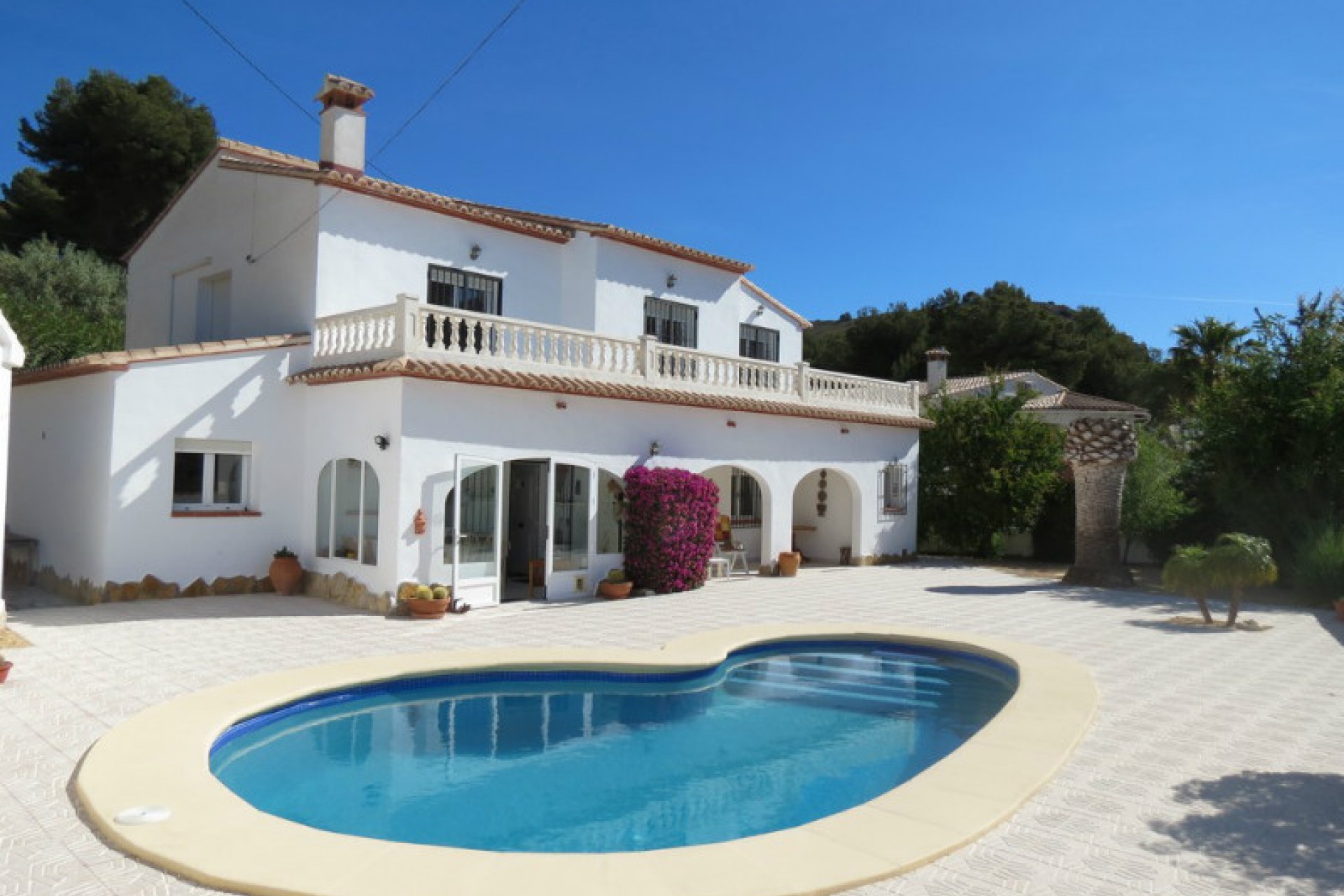 Villa for sale in El Portet