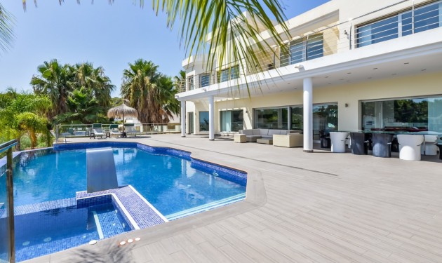 Villa - Sale - Benissa - La Fustera