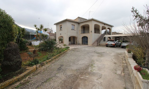 Villa - Sale - Pedreguer - Pedreguer