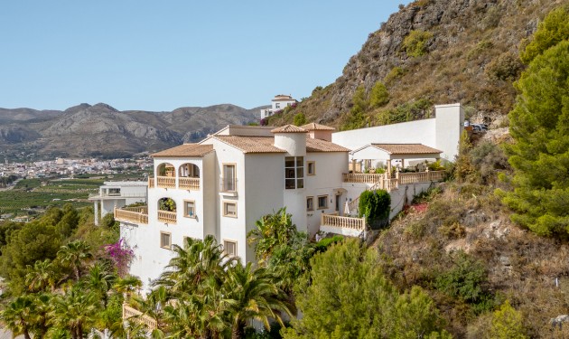 Villa - Sale - Pego - CBHE-66979