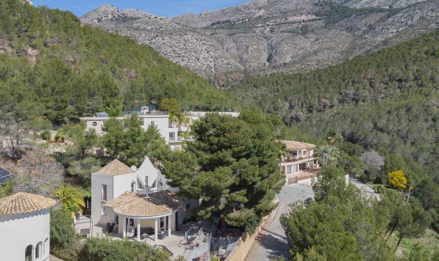 Villa - Te koop - Altea - Altea