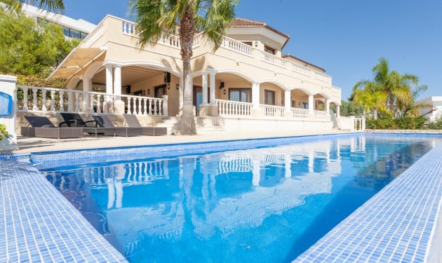Villa - Te koop - Calpe - Calpe