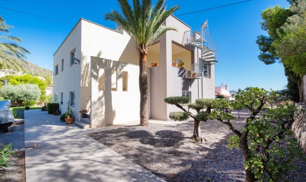 Villa - Te koop - Calpe - Calpe