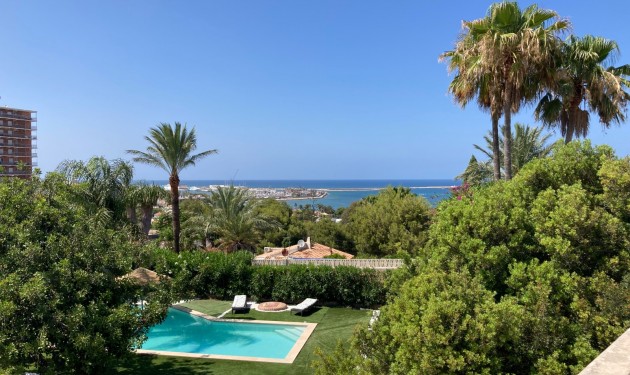 Villa - Te koop - Denia - CBSC-17167