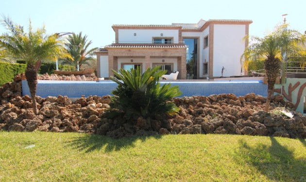 Villa - Te koop - Javea - Javea