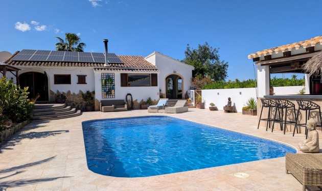 Villa - Te koop - Javea - La Lluca