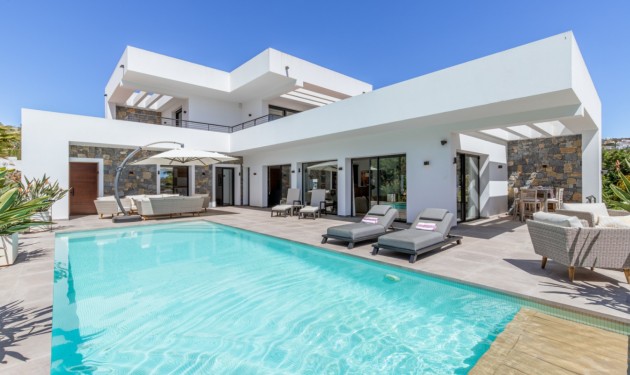 Villa - Te koop - Moraira - CBMLS-41251