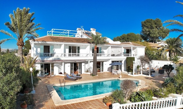 Villa - Te koop - Moraira - Costera del Mar
