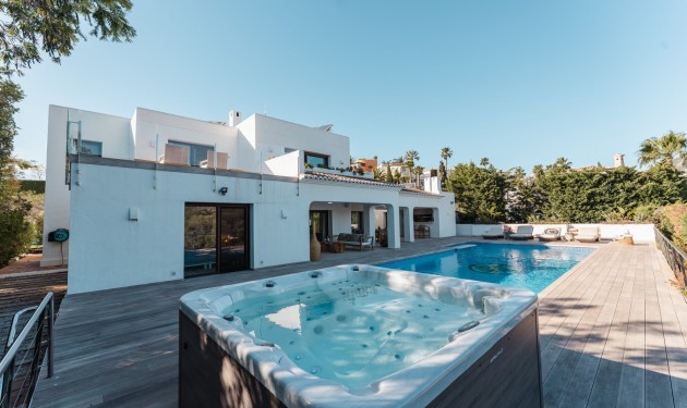 Villa - Te koop - Moraira - La Arnella