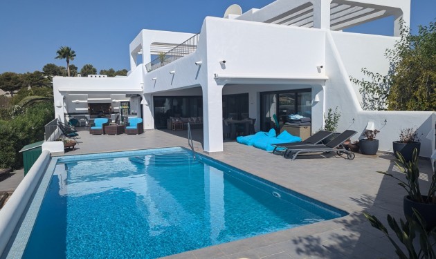 Villa - Te koop - Moraira - La Sabatera