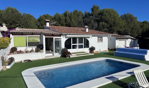 Villa - Te koop - Moraira - La Sabatera