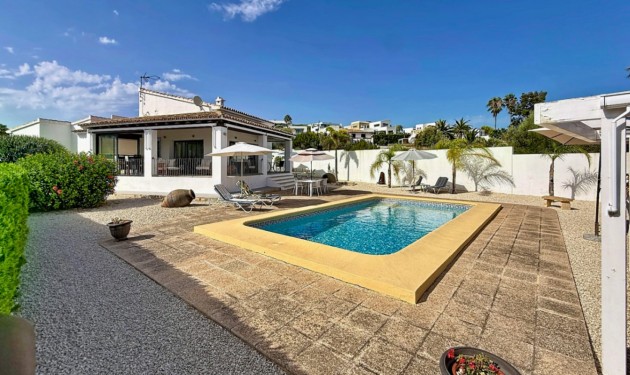 Villa - Te koop - Moraira - La Sabatera