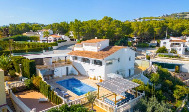 Villa - Zu verkaufen - Benissa - La Fustera