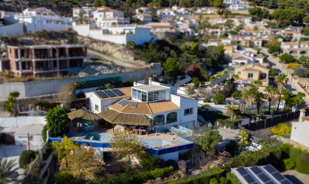 Villa - Zu verkaufen - Calpe - Calpe