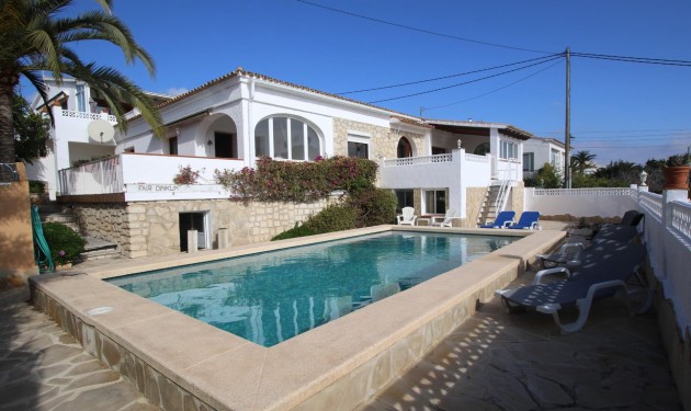 Villa - Zu verkaufen - Calpe - Ortenbach