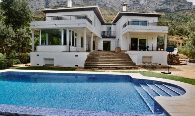 Villa - Zu verkaufen - Denia - El pinaret