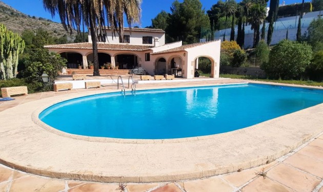 Villa - Zu verkaufen - Javea - Montgo