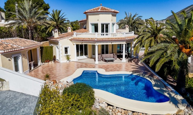 Villa - Zu verkaufen - Moraira - La Arnella