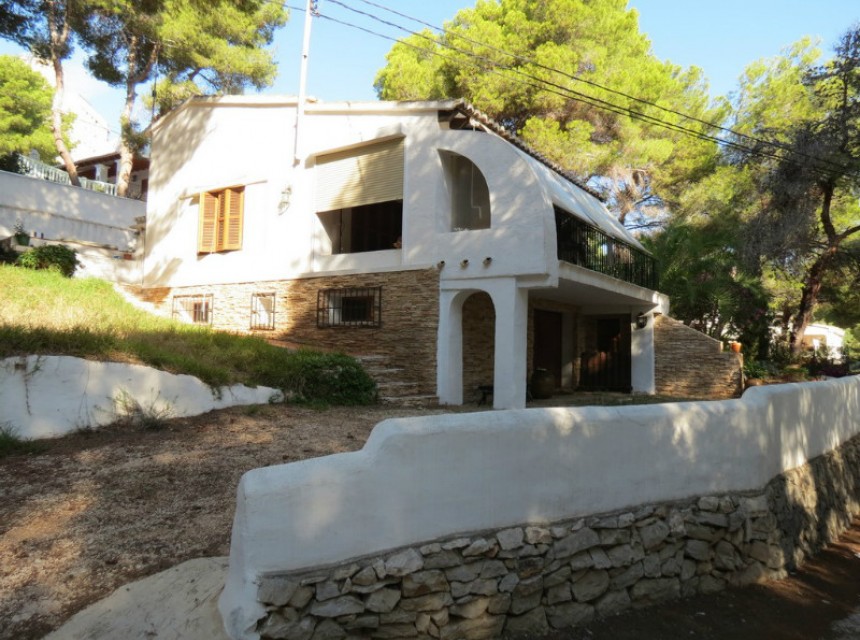 Villas for sale in El Portet, Moraira - CB Property Sales