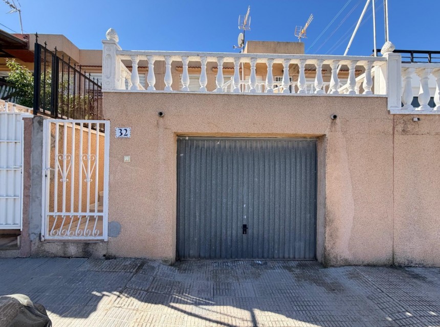 Zu verkaufen - Adosado -
Gran Alacant - Monte y Mar Alto