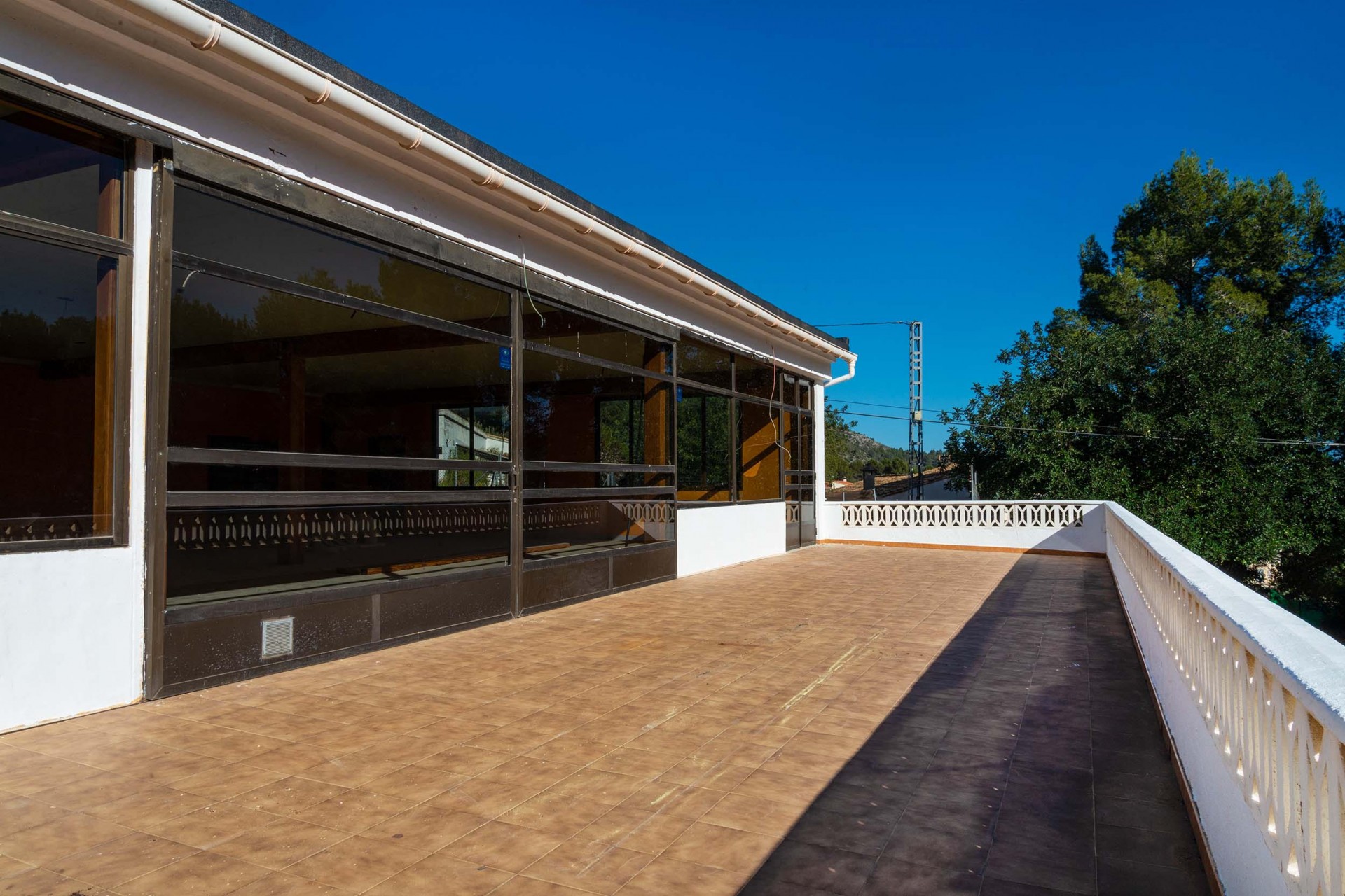 Zu verkaufen -  -
Alcalali