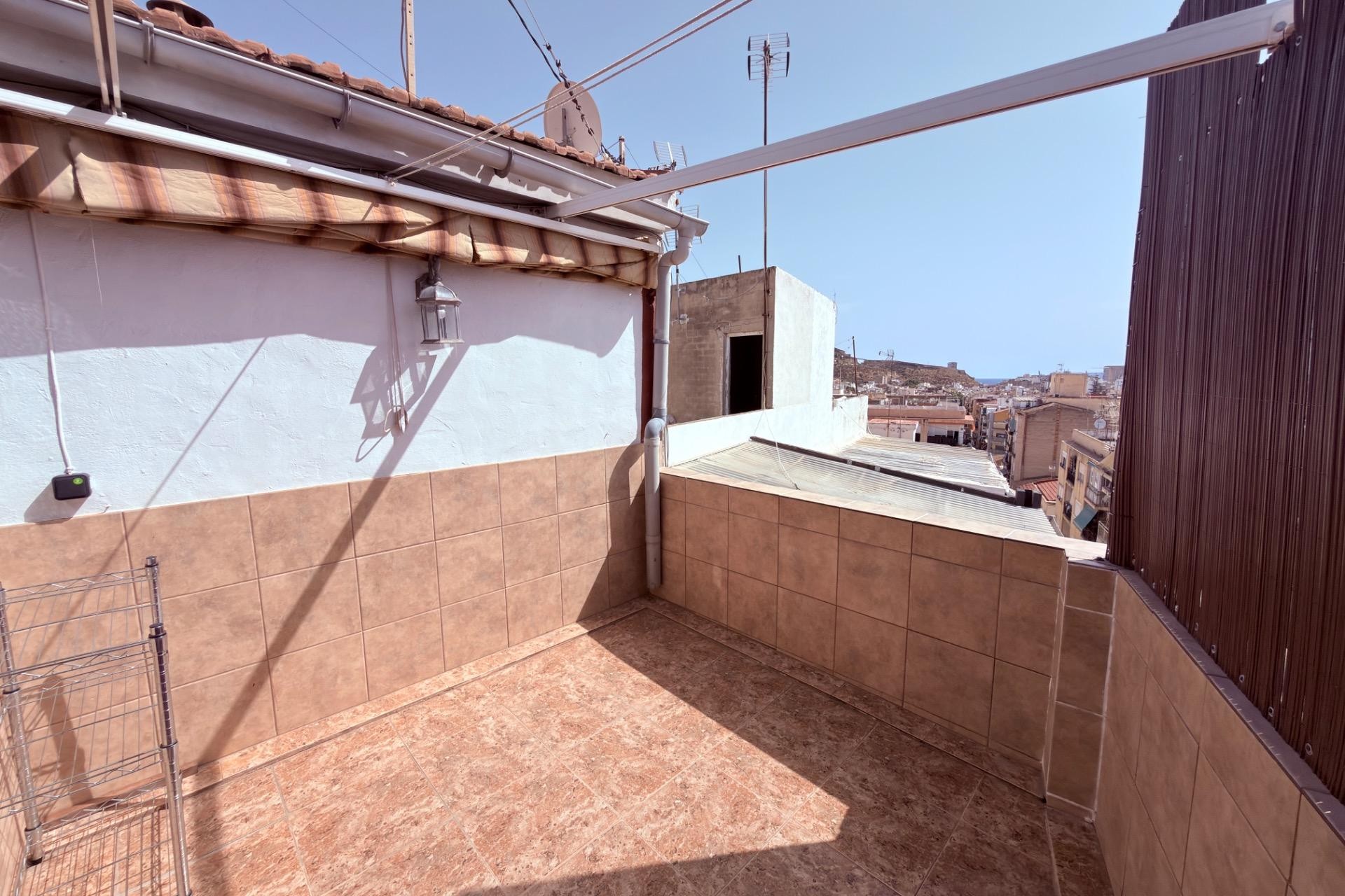 Zu verkaufen - Apartamento -
Alicante - Carolinas bajas