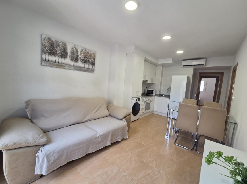 Zu verkaufen - Apartamento -
Alicante - Centro