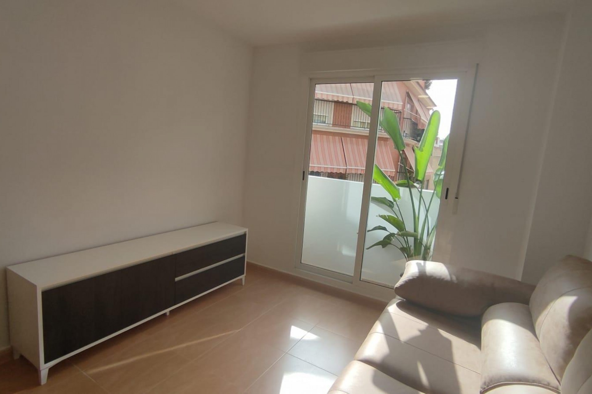 Zu verkaufen - Apartamento -
Alicante - Centro