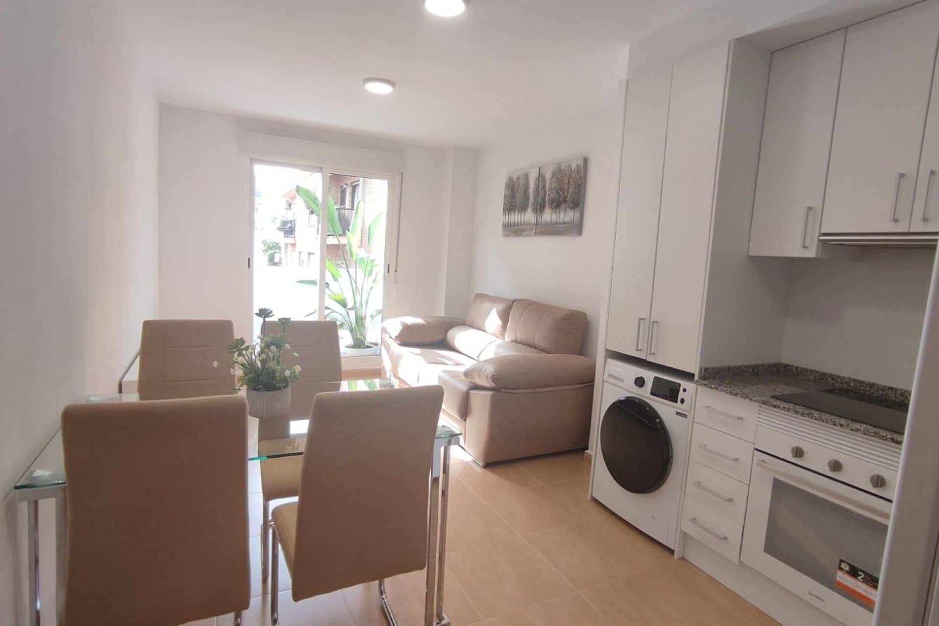 Zu verkaufen - Apartamento -
Alicante - Centro