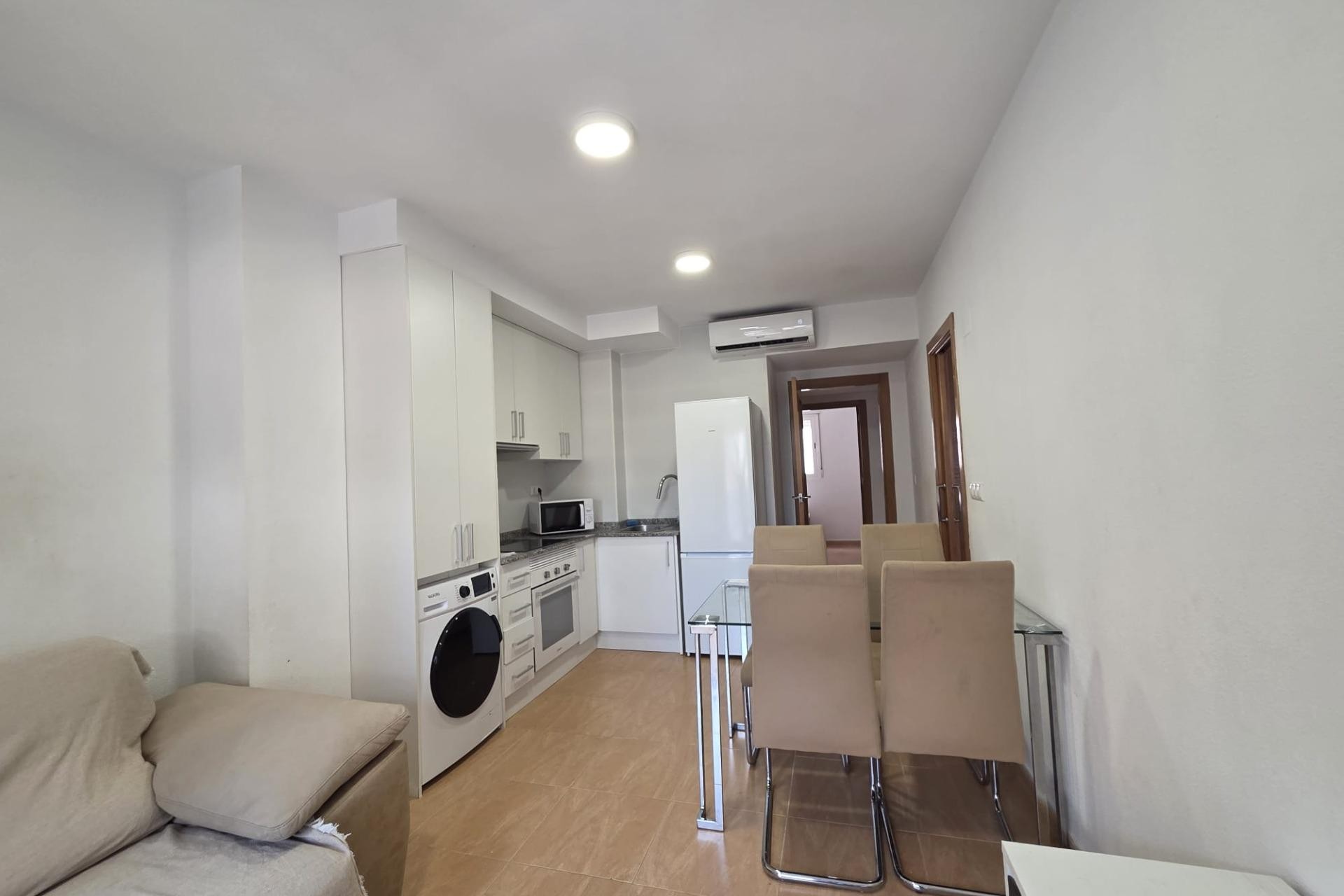 Zu verkaufen - Apartamento -
Alicante - Centro
